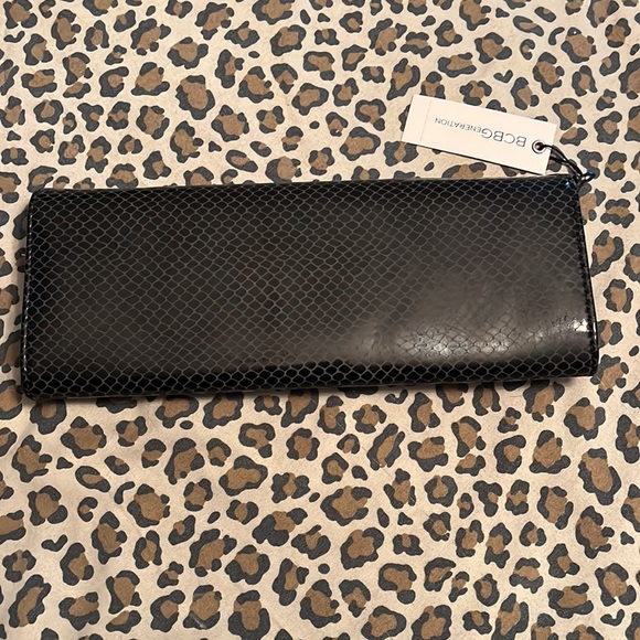 BCBG Clutch - Picture 2 of 3